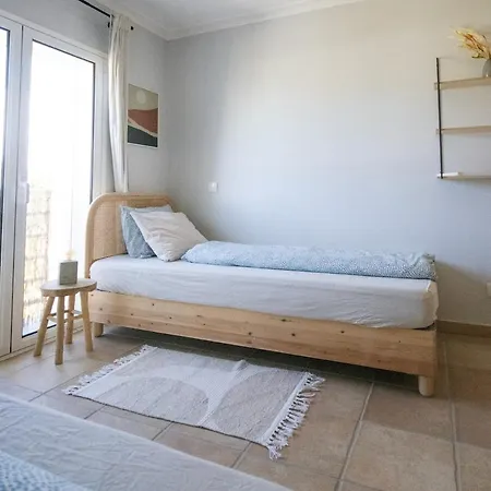 شقة Arrifana Hideaway - Beautiful Seaview *