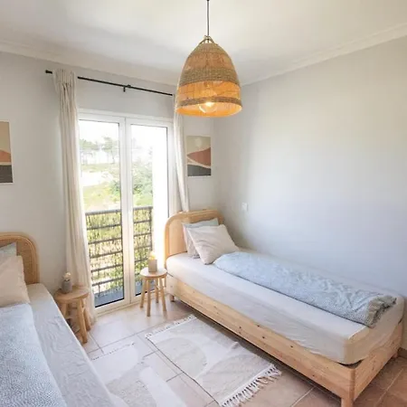 Διαμέρισμα Arrifana Hideaway - Beautiful Seaview *