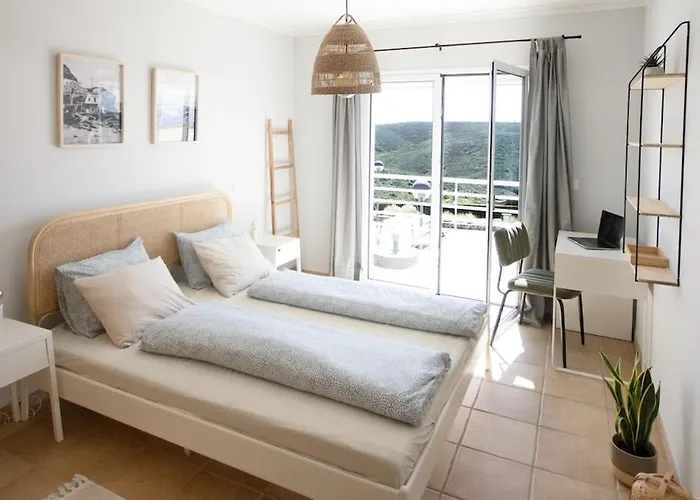 Arrifana Hideaway - Beautiful Seaview